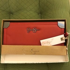 Jessica Simpson wallet